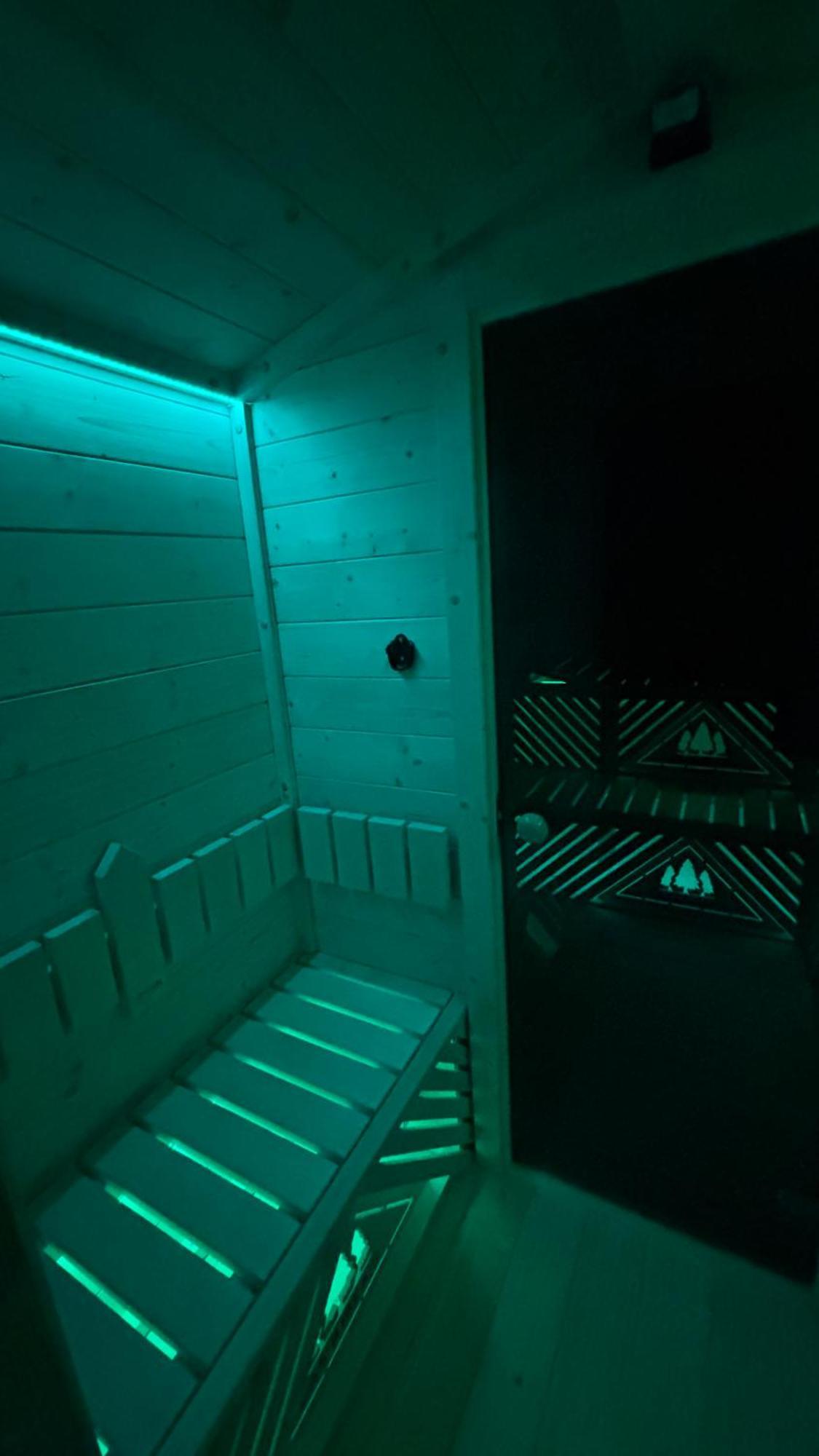 Biala's - Z Sauna I Jacuzzi W Puszczy Noteckiej - Tylko Dla Doroslych *